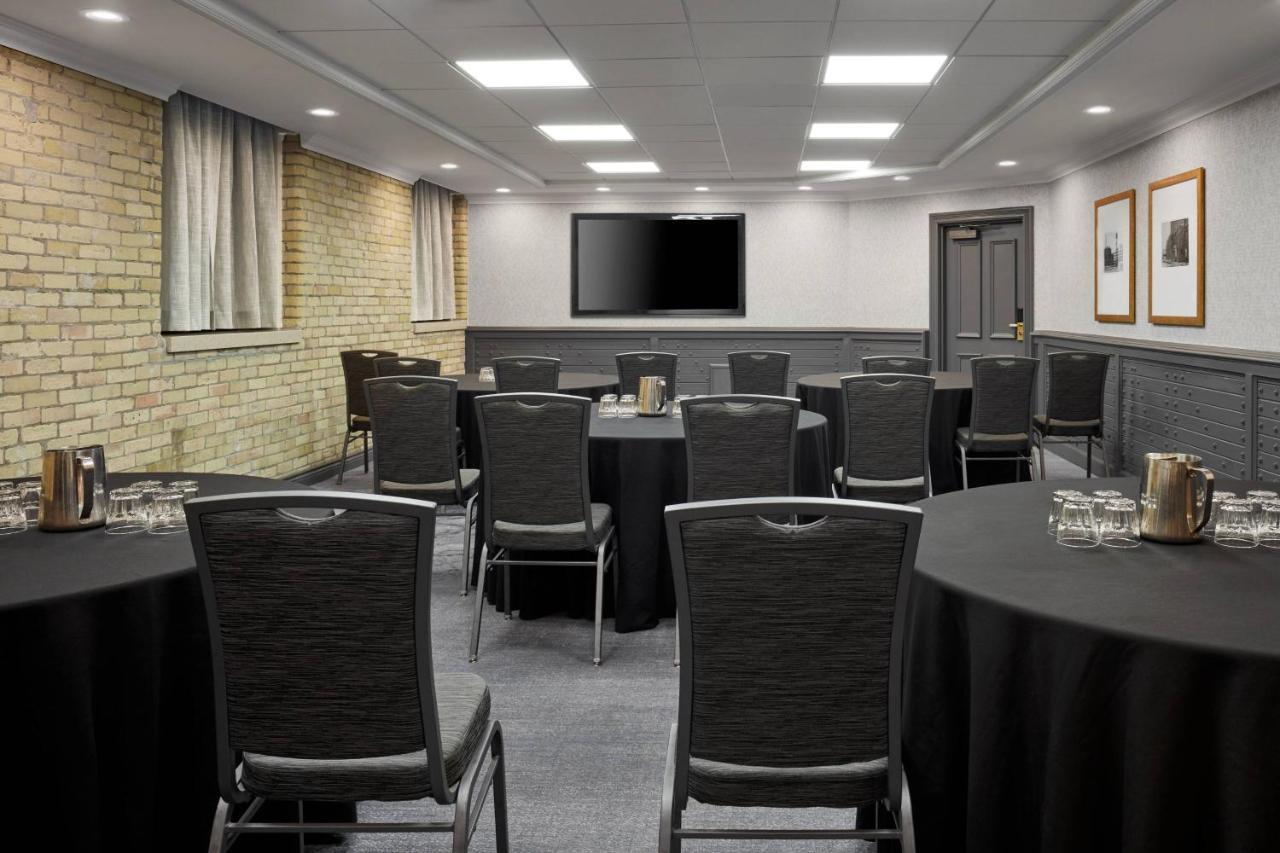 Delta Hotels By Marriott London Armouries Luaran gambar